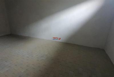 Casa triplex de vanzare 4 camere cu pivnita si balcon Cetate ! - 12