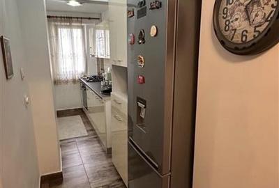 Apartament 3 camere renovat mobilat Lacul Tei - 6