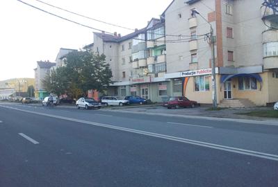 Spațiu comercial, de 200 mp, în Central - 6