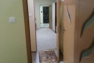 Închiriez apartament cu doua camere la parter in Caransebeș - 3