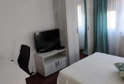 Apartament cu 3 camere decomandat în Central - 3