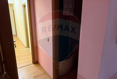 VANZARE Apartament cu 3 camere in zona Voluntari - 3