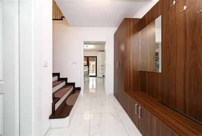 Vanzare Casa la cheie, constructie noua, intabulata,teren 680 mp - 40