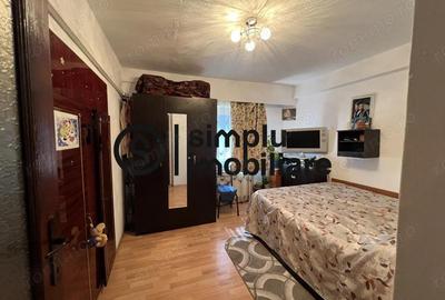Apartament cu 3 camere decomandat în 1 Mai - 3