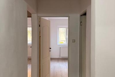 Apartament cu 3 camere decomandat în Lipovei - 3