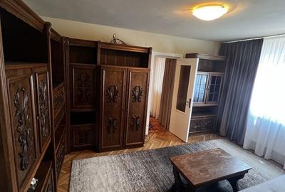 Apartament cu 3 camere semidecomandat în Șagului - 2