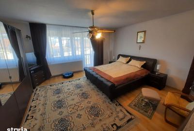 Casă cu 5 camere cu Teren 675 Mp în Burdea - 4