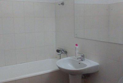 Apartament cu 2 camere semidecomandat în Moșilor - 2