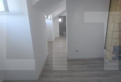 Apartament de vanzare, cu 2 camere, zona Stefan cel Mare - 2