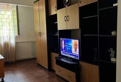 Garsonieră decomandată, mobilată în Nerva Traian