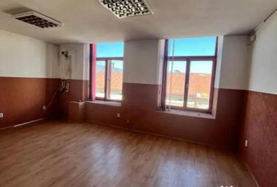 Spațiu comercial, de 150 mp, în Rădăuți - 1