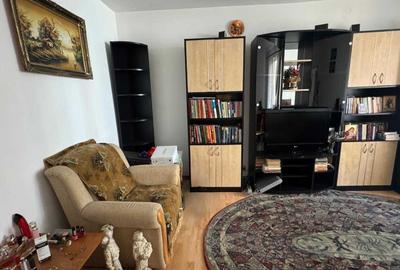 Apartament cu 3 camere decomandat, mobilat în Astra - 1