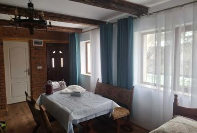 Casă cu 3 camere cu Teren 120 Mp în Central - 2