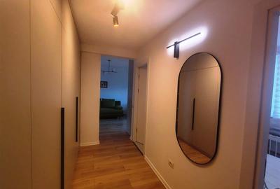 Apartament cu 3 camere semidecomandat, mobilat în Central - 3