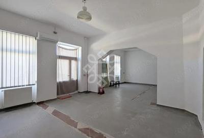 Casă cu 2 camere cu Teren 306 Mp în Central - 7