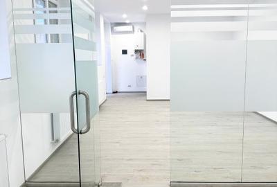 Inchiriez spatiu central pentru birou 55 mp - 1