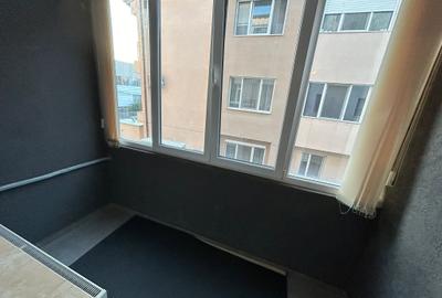 1 Decembrie 2 Camere Etaj 1  55 Mp Centrala Proprie Bloc 2016 9 Min Metrou 1 Dec 1 Decembrie 2 Camere Etaj 1  55 Mp Centrala Proprie Bloc 2016 9 Min Metrou 1 Dec - 10