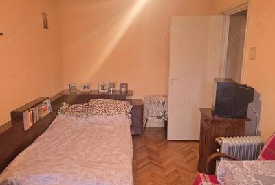 Apartament cu 2 camere semidecomandat în Piața Centrală - 3
