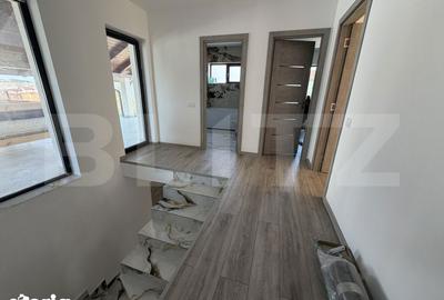 Casă cu 4 camere cu Teren 500 Mp în Central - 6