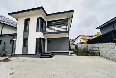 Casă cu 5 camere cu Teren 249 Mp în Roșu - 19