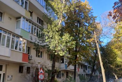 1 Mai -Mihalache -2 camere -5 min metrou - 20