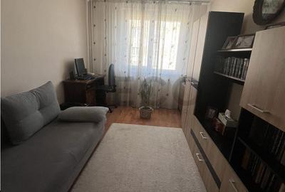 Apartament cu 2 camere semidecomandat în Valenta - 3