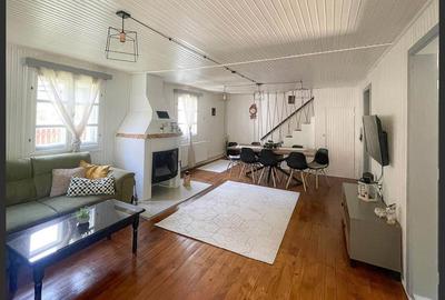 Casa la cheie /vila/pensiune Valiug,Crivaia . - 5