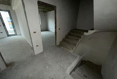 Duplex cu 6 camere cu Canalizare în Fundeni - 10