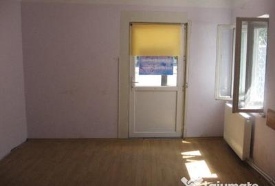 Casă cu 3 camere cu Teren 150 Mp în Bd. Coșbuc - 6