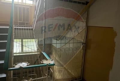 Apartament cu 4 camere decomandat, mobilat în Vest - 8