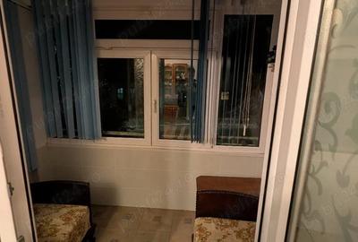 Apartament cu 3 camere semidecomandat în Central - 2