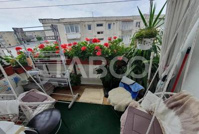 Apartament 3 camere zona 1 Decembrie 65 mp utili + 5 mp balcon - 8