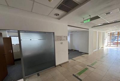 Spațiu comercial, de 182 mp, în George Enescu - 3