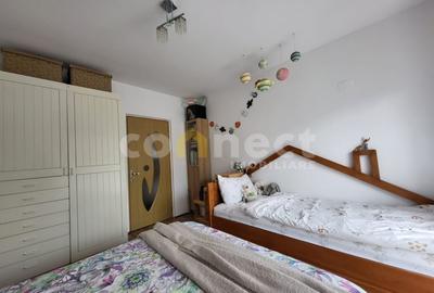 Apartament de 2 camere, semidecomandat, cu parcare. - 32
