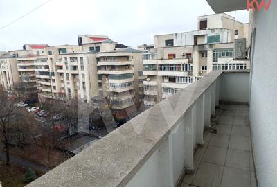 Apartament cu 3 camere decomandat, mobilat în Central - 9