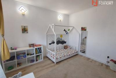 Apartament cu 4 camere în Șagului - 8