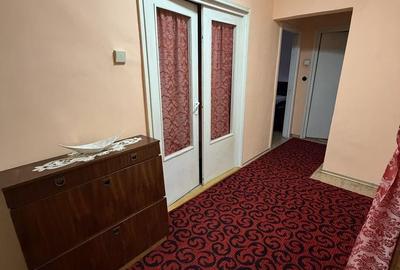 Apartament cu 3 camere decomandat în Rogerius - 2