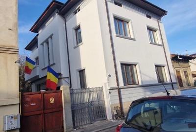 Casa de vanzare langa Parcul Carol Casa de vanzare langa Parcul Carol - 1