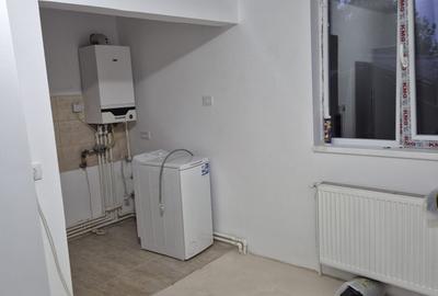 Casă cu 4 camere în Lăbușești - 2