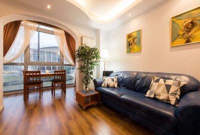 Proprietar inchiriez apartament duplex Sala Palatului etaj 1+2 - 2