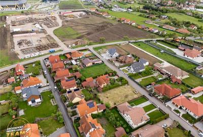 FILM! Casa distincta,P M,5 camere,garaj dublu,sauna,ciubar:c - 8