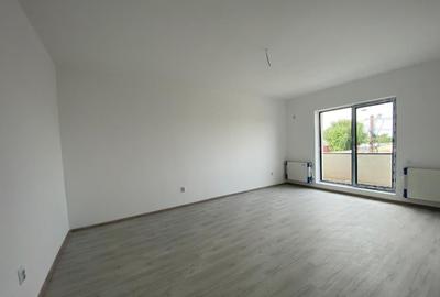 Apartament cu 2 camere decomandat în Haliu