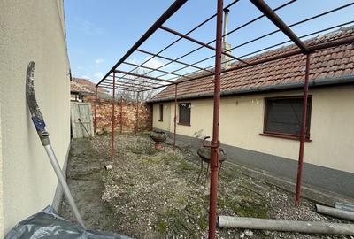Casă individuală cu 2 camere cu Canalizare în Ciarda Roșie - 1