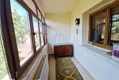 Casă cu 4 camere în Ungureni - 8