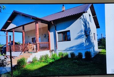 Casă cu 6 camere în Moreni - 8