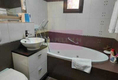 Apartament cu 4 camere decomandat, mobilat în 13 Septembrie - 7