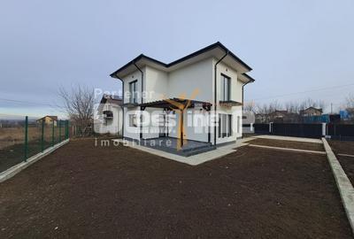 Casă individuală cu 4 camere cu Canalizare în Miroslava - 3
