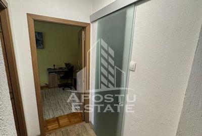 Apartament 2 camere,etaj 2,centrala proprie,zona Gh.Lazar Apartament 2 camere,etaj 2,centrala proprie,zona Gh.Lazar - 10