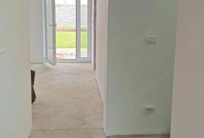 Casă cu 5 camere cu Teren 323 Mp în Moșnița Nouă - 4
