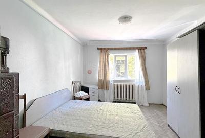 Casă individuală cu 9 camere cu Teren 400 Mp în Noua - 17